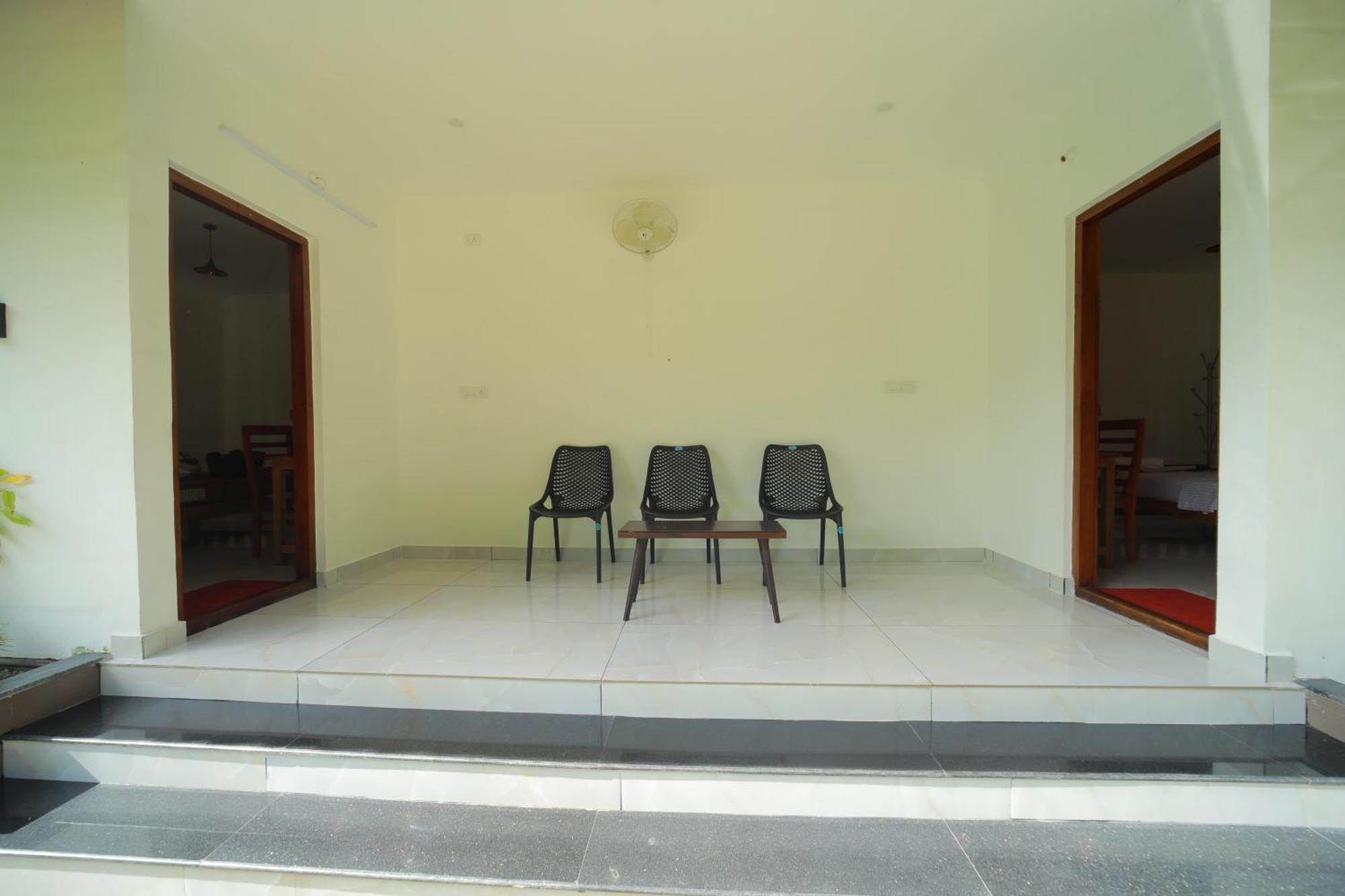 Appartement Prakruthi Residency Munroeisland à Mundrothuruth Extérieur photo